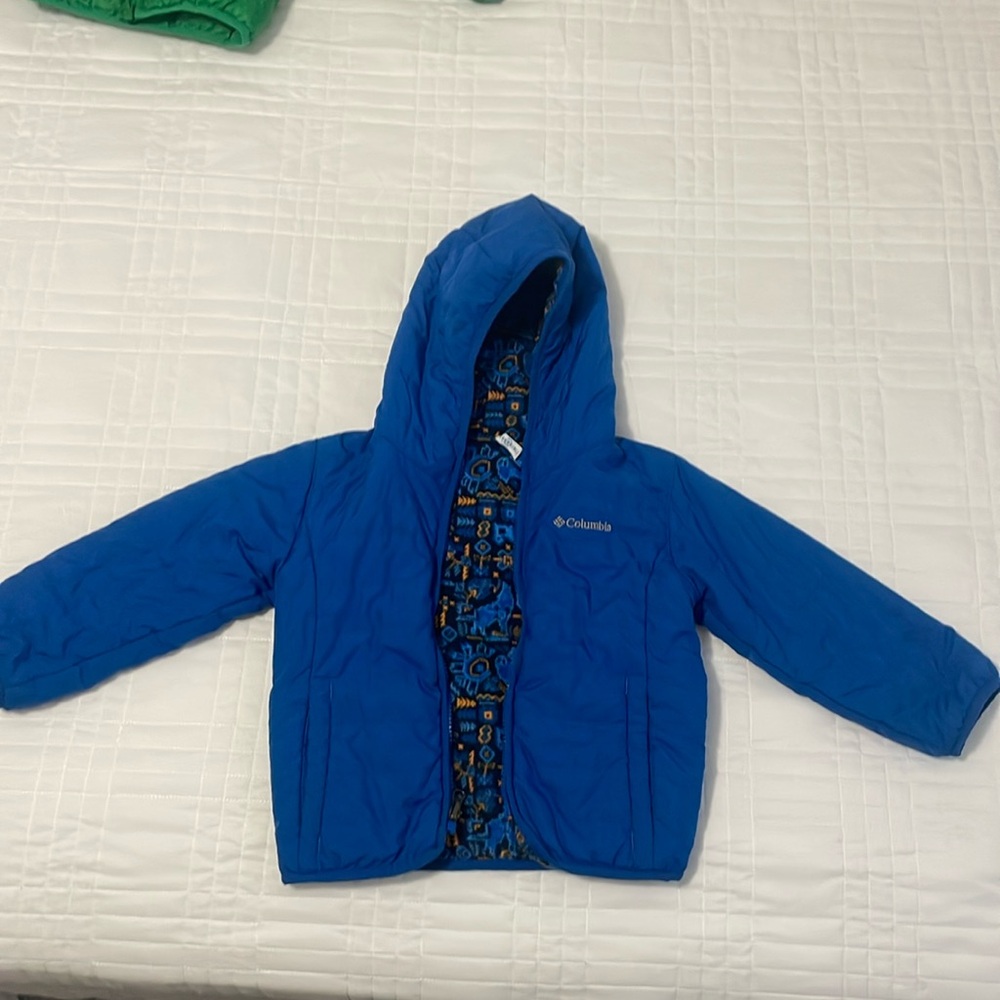 Used Columbia 4T reversible blue kids jacket